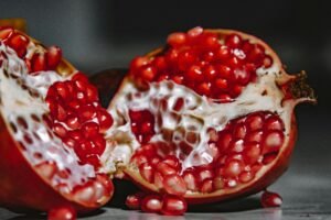 Pomegranate juice improves blood circulation and erection – foods for erectile dysfunction – Dr. Krunal Patel Sexologist Ahmedabad